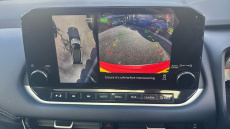 Nissan Qashqai 1.3 DiG-T MH N-Connecta 5dr Petrol Hatchback